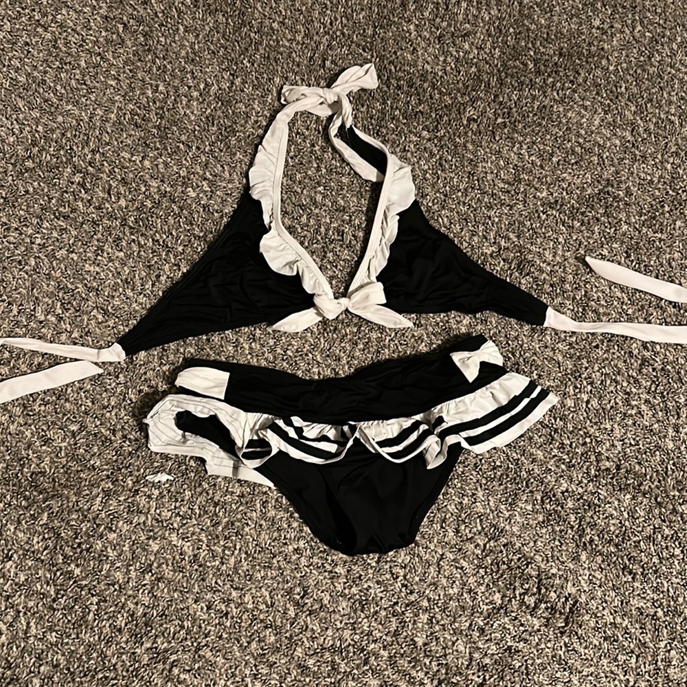 Hot topic cute swimsuit. Two piece